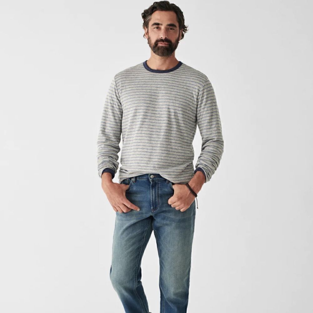 Faherty Cloud Cotton Reversible Crew Navy/Striped
